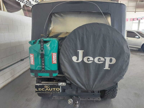 Imagem 3 de 9 de Ford Jeep 1957