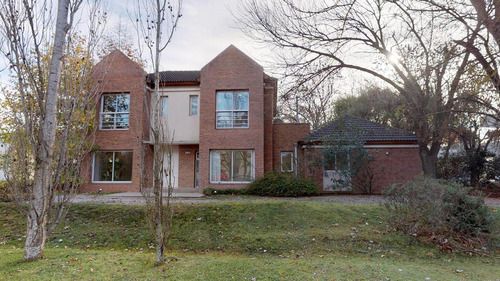 Casa En Grand Bell Lote 17