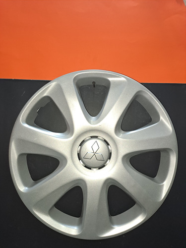 Tapon Polvera Mitsubishi Lancer R16 #a364 A. E/2