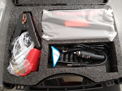 Imagen 2 de 8 de Arrancador De Autos - Cargador Notebook 12000mah Portatil