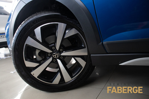 Volkswagen Nivus 1.0 200 TSI TOTAL FLEX HIGHLINE AUTOMÁTICO