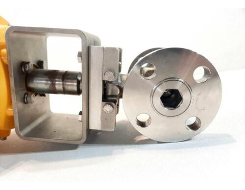 Flowserve 1 300# Cf8m Control Valve W/ Kinetrol Actua Ttv