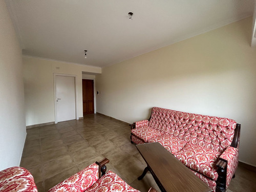 Venta Departamento 1 Dormitorio Tandil Con Cochera