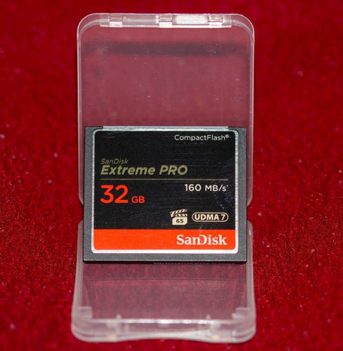 Cartão Memória Compactflash Sandisk Extreme Pro 32gb Udma
