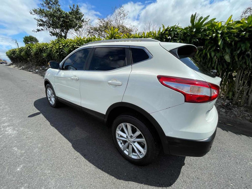 Imagen 8 de 11 de Nissan Qasqai 2016 Normal 4x2