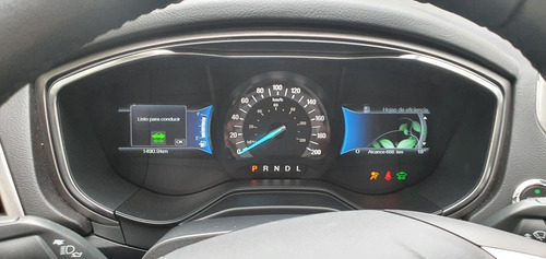 Ford Fusion Hybrid. Sel.