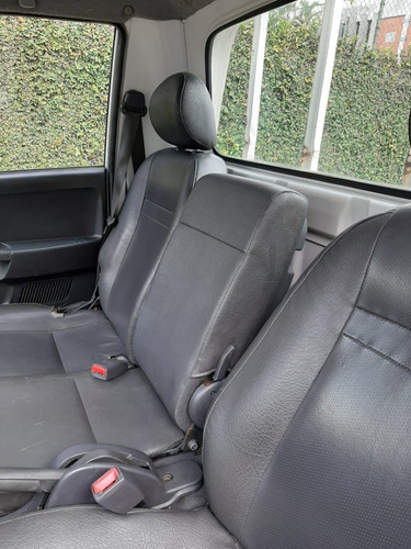 Kia Bongo Com Carroceria De Ferro