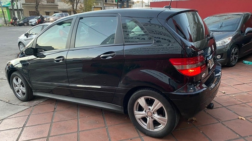 Imagen 8 de 20 de Mercedes-benz Clase B 2008 2.0 B200t Luxury Manual