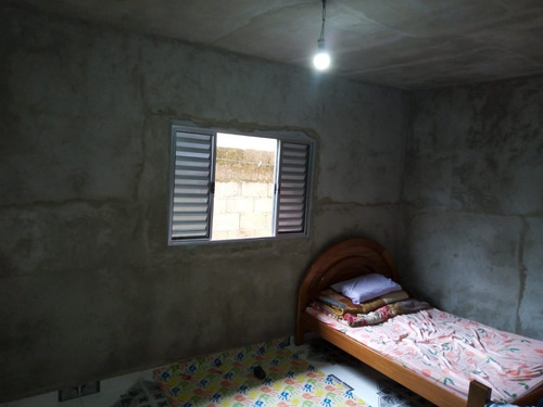 Imagem 12 de 23 de Casa No Bairro Caraguava, Em Peruíbe, Com Espaço Para Piscina, Churrasqueira