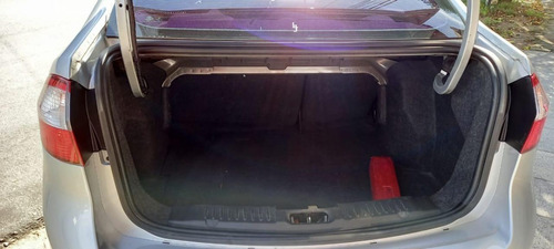 Ford Fiesta Kinetic Design Titanium