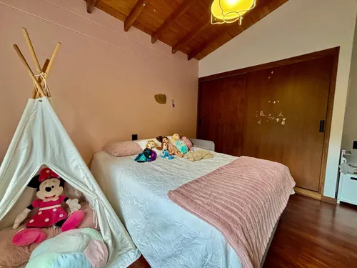 Casa En Venta En Poblado - El Campestre. Cod V4122