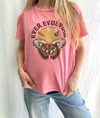 Remera Algodón Manga Corta Estampa Mariposa Evolving