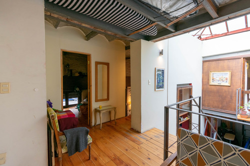 Venta Casa Barrio Cordón 2 Dormitorios,garaje, Terraza