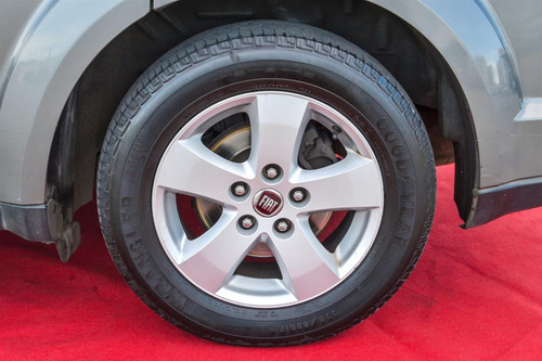 Fiat Freemont 2.4 Precision 16v Gasolina 4p Automático