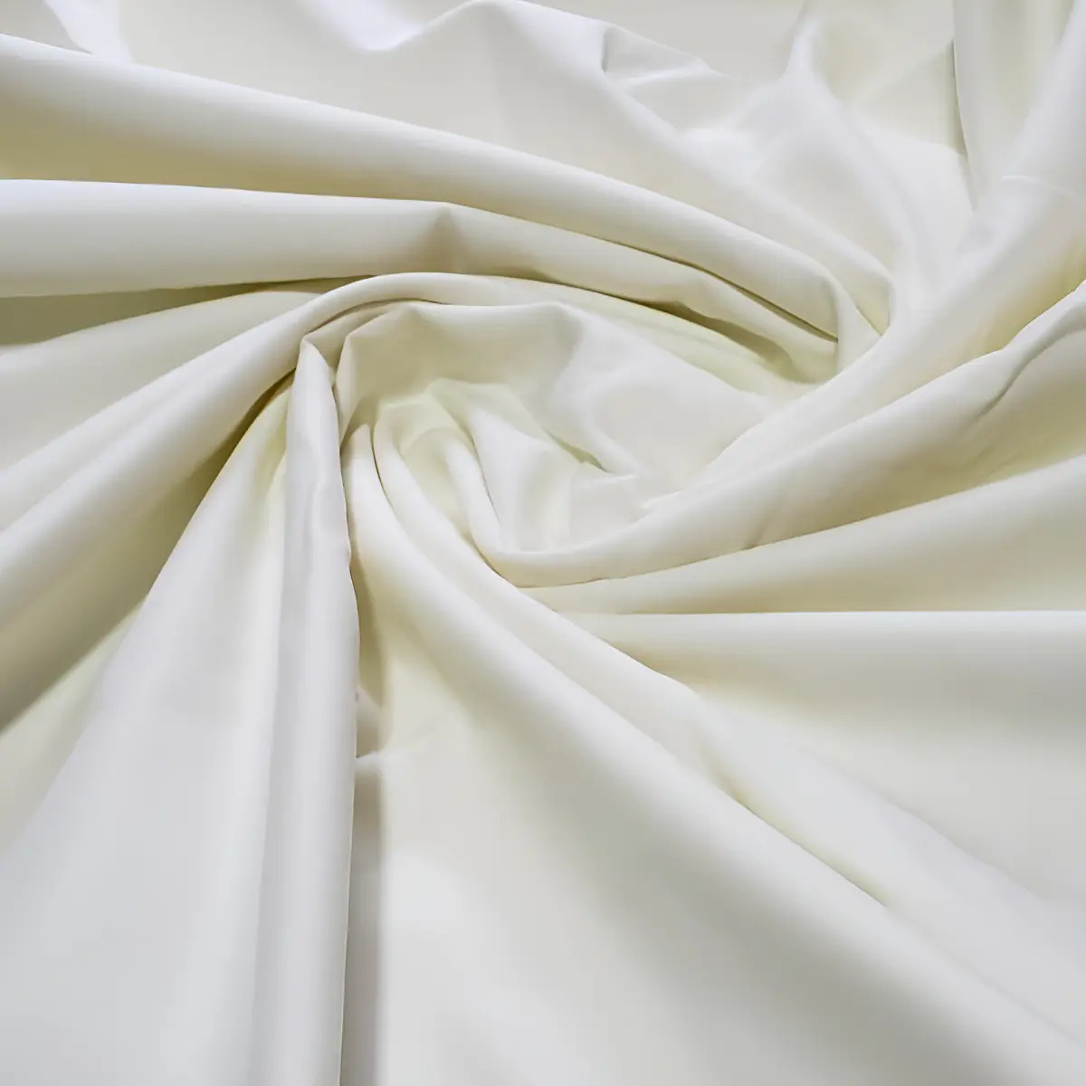 Tecido Percal 400 Fios Microfibra Liso Cream Pearl para Artes e Decorações