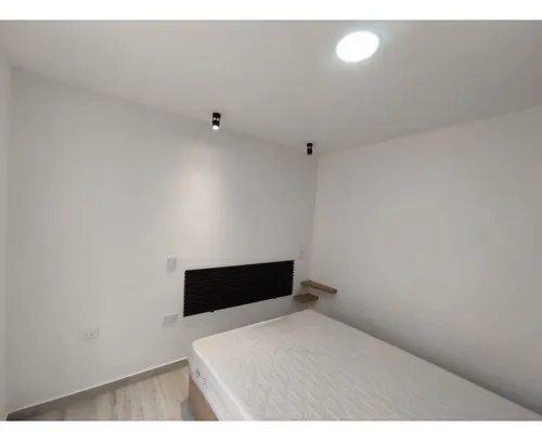 Arriendo Apartaestudio Sector Glorieta De Don Quijote P.3 C.6944653
