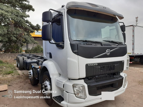 Imagem 3 de 15 de Caminhão Volvo Vm 330 8x2 4 Eixos Motor Feito Ano 2014