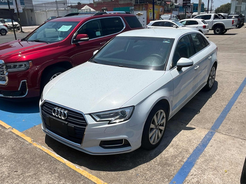 Audi A3 1.4 Sedán Select At Dsg