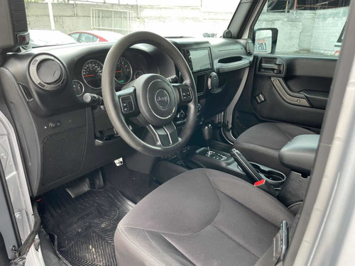 Imagen 9 de 15 de Jeep Wrangler 2013 3.6 Sport X 4x4 Mt