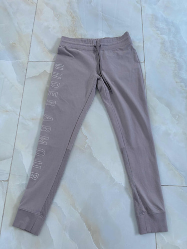 Jogger Under Armour Talla S