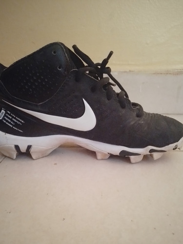 Tenis De Beisbol Nike