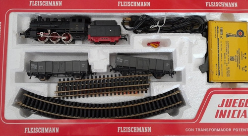 Tren Fleischmann Antigüo, Con Vías Extras. (Usado)