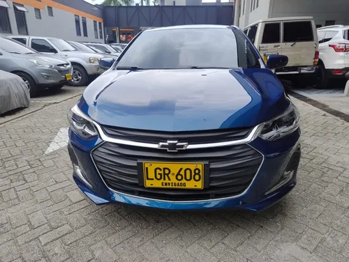 Chevrolet Onix 1.0T Premier Hatch At