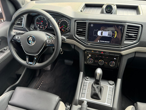 Volkswagen Amarok 3.0 Highline Cab. Dupla V6 4x4 Aut. 4p