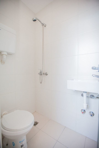 Imagen 13 de 17 de Apartamento En Alquiler De 4 Dormitorios En Pocitos (ref: Vld-3101)
