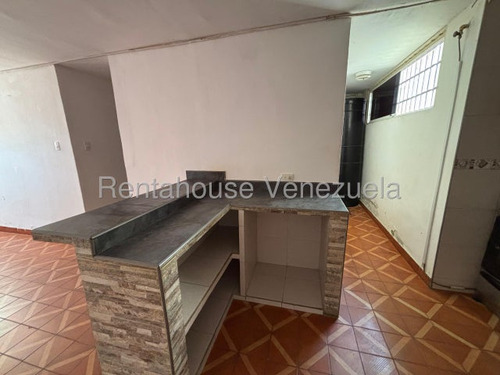 Milagros Inmuebles Apartamento Venta Cabudare Lara Av Intercomunal Barquisimeto Acarigua El Palmar Economica Residencial Economico Código Inmobiliaria Rent-a-house 25-18227
