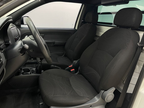 Imagem 7 de 15 de Fiat Strada Working Hard 1.4 Fire Flex 8v Cs 2019/2020