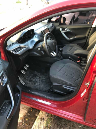 Peugeot 208 1.6 Feline 2014