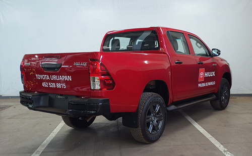 Toyota Hilux MLM DOBLE CABINA 4X2 GAS