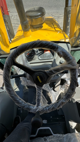 Retroexcavadora New Holland B80c 4wd Kit Nueva