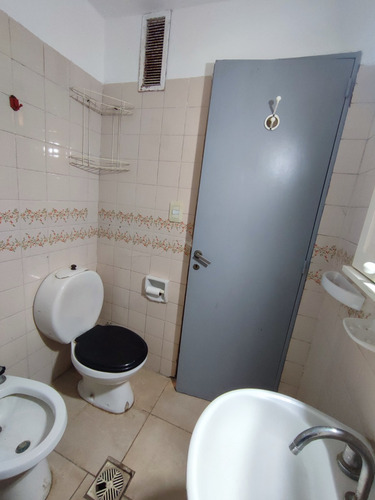 Venta Departamento En Santa Teresita, Monoambiente En Planta Baja, Calle 34 Nro. 373, La Costa.
