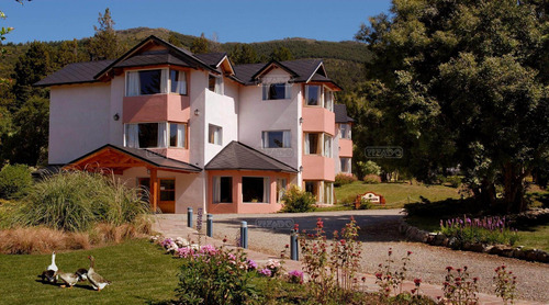 Imagen 1 de 10 de Turístico Hotel  En Venta En Melipal I, Bariloche, Patagonia