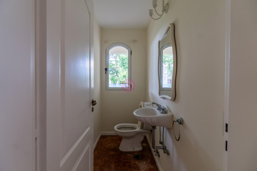 Casa En Venta En Barrio Cerrado Bermudas, Pilar, G.b.a. Zona Norte