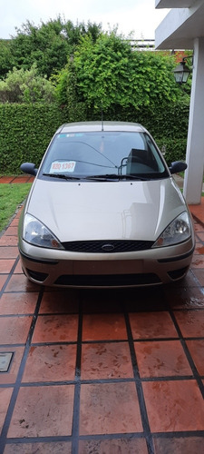 Ford Focus 1.6 Ambiente Mp3 2009