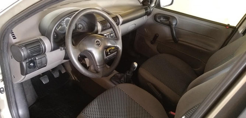Chevrolet Classic 1.0 Mpfi Life 8v Flex 4p Manual