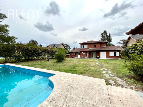 Casa En Venta En Canning