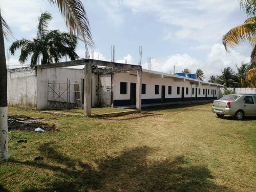 Imagen 1 de 17 de Posada En Venta En Chichiriviche