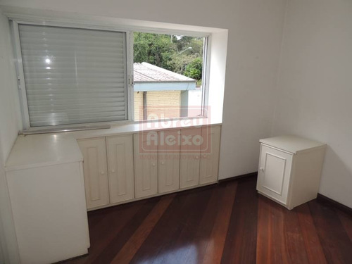 Imagem 22 de 30 de Casa Jardim Guedala - Alto Padrão - Excelente Localização. - 871