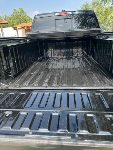 RAM Ram 1500 5.7 Laramie Sport Crew Cab 4X4