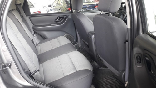 Imagen 9 de 12 de Ford Escape