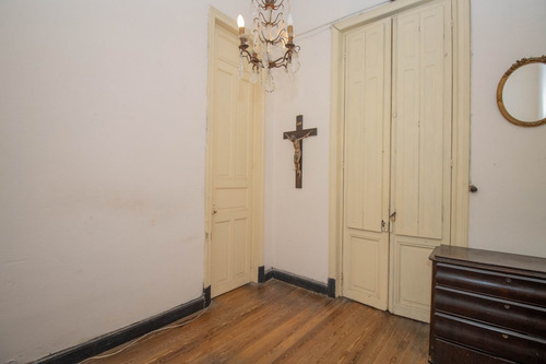 Imagen 4 de 10 de Venta, Casa, 9 Habitaciones, Palermo.