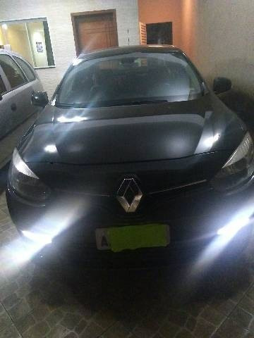 Renault Fluence 2015 2.0 Dynamique Hi-flex 4p