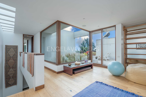 Moderna Casa En Condominio Cantagua