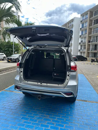 Toyota Fortuner 2.4 Street At 7As