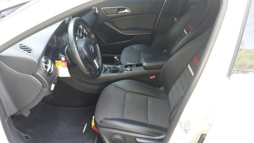 Imagen 11 de 11 de Mercedes Benz A200 Blueeffiency 2013 Manual