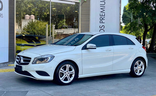 Imagen 10 de 21 de Mercedes-benz Clase A 1.6 A 200 Urban 156cv Thermotronic